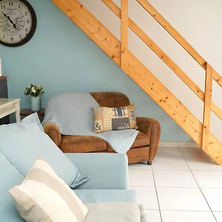 Avec Piscine Et Wifi, 6 Pers, - Fr-1-81-624 *